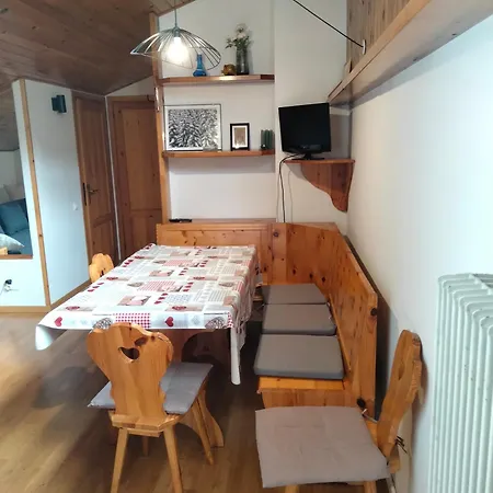 Val Di Fassa House - With Free Parking Apartament